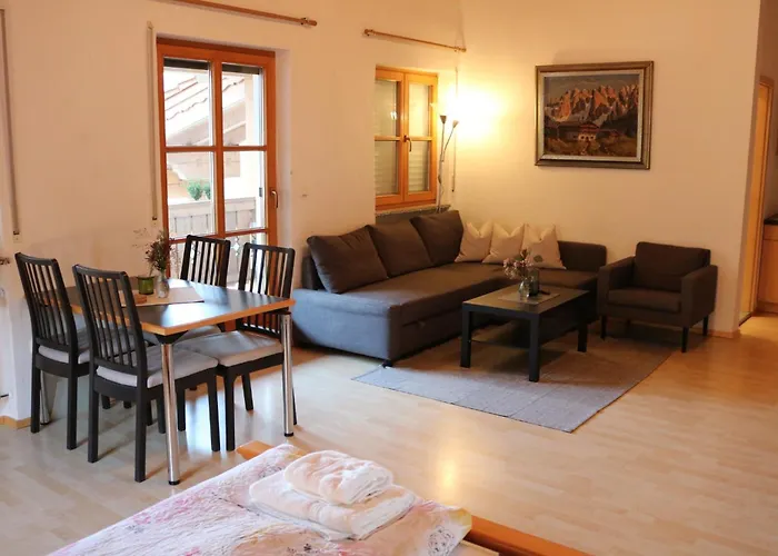 Niederalm Apartamento *